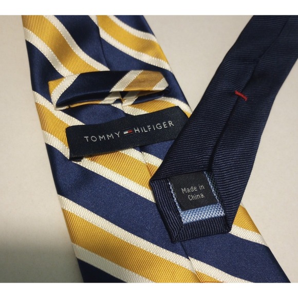 Tommy Hilfiger 100%‎ Silk Gold White and Blue Men's Tie - Picture 2 of 3